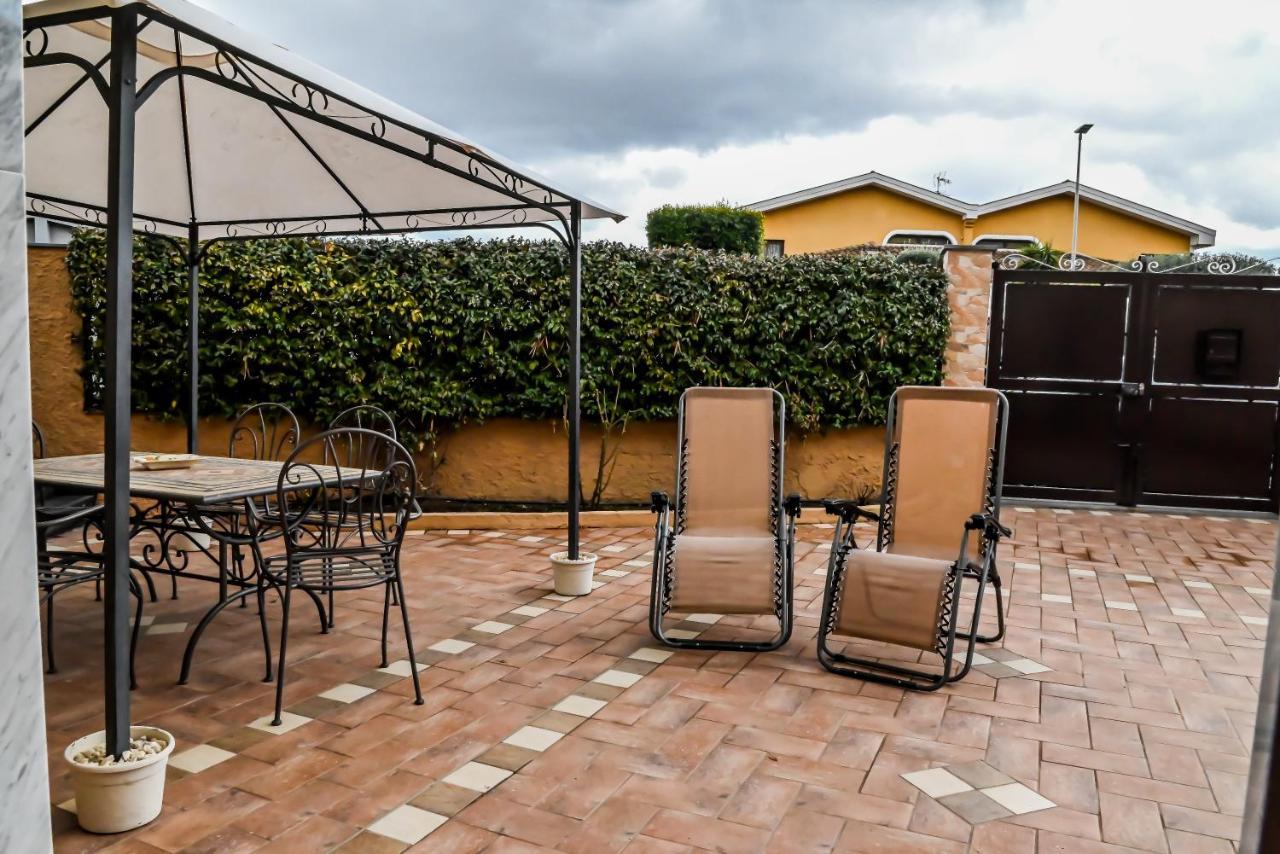 Etna Dimora Dei Saponari Villa เตรคาสตาญิ ภายนอก รูปภาพ