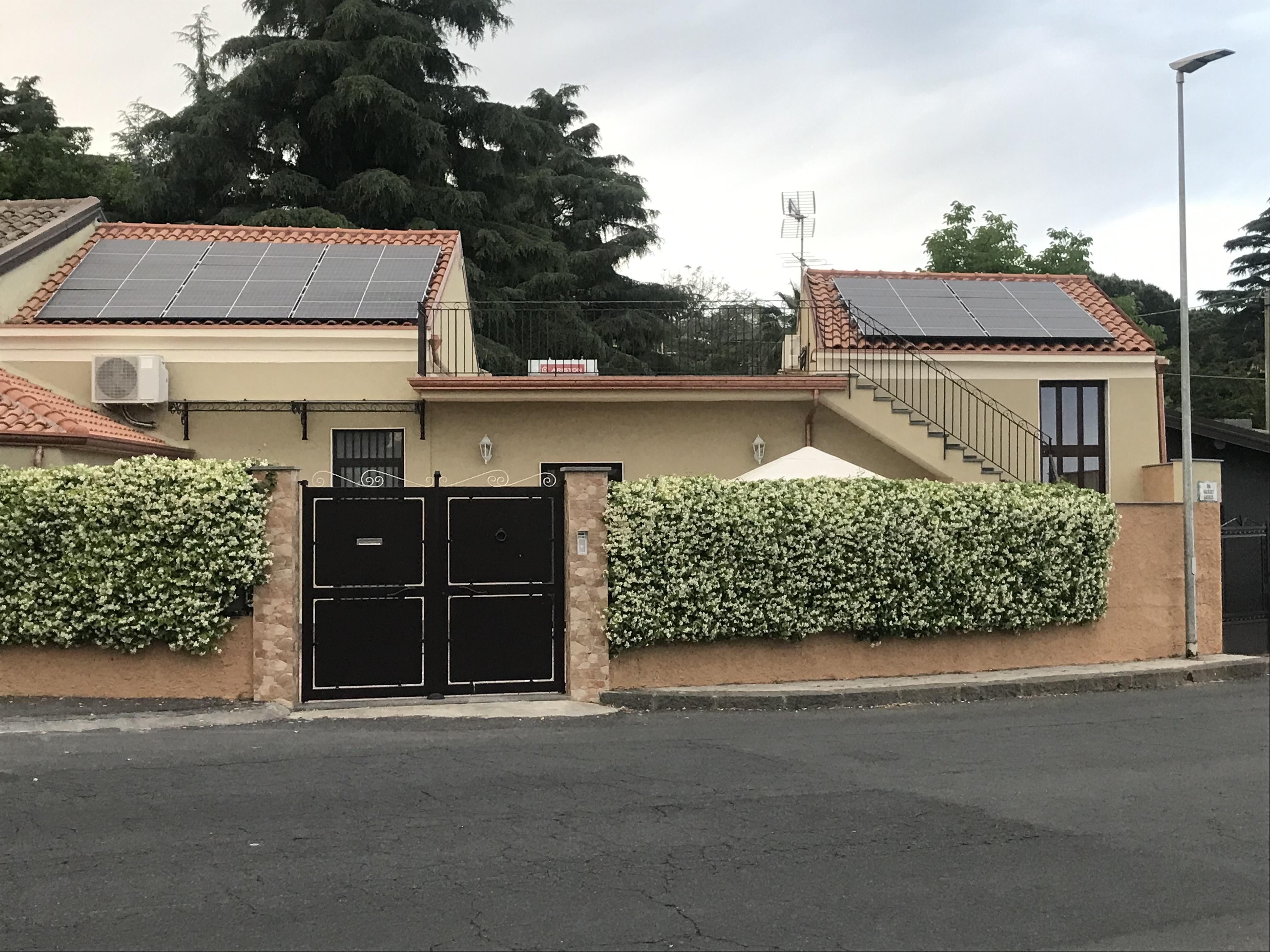 Etna Dimora Dei Saponari Villa เตรคาสตาญิ ภายนอก รูปภาพ