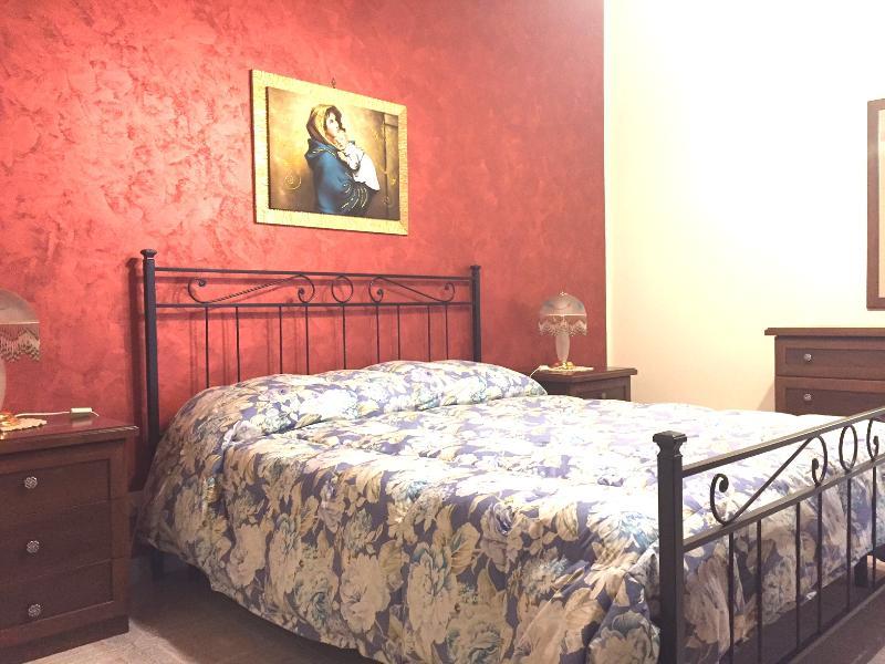 Etna Dimora Dei Saponari Villa เตรคาสตาญิ ภายนอก รูปภาพ